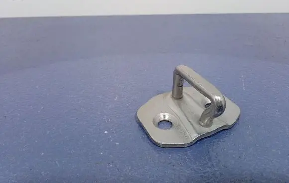 BMW X6 M Front door lock 7394436