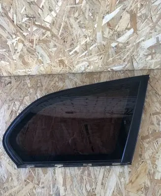 BMW 3 E90 E91 Rear side window 43001582 68232362