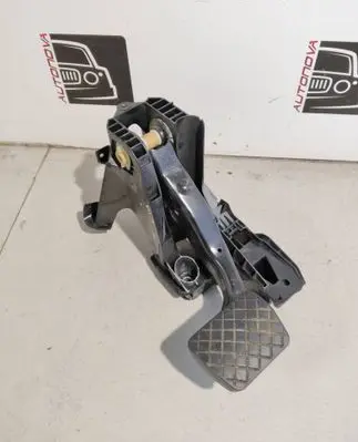 Volkswagen Golf VII Brake pedal 5Q1723058AE
