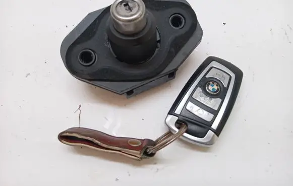 BMW 7 F01 F02 F03 F04 Other devices