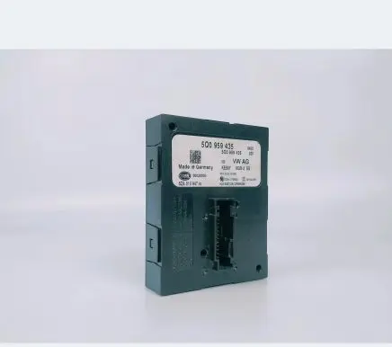 Audi A3 S3 8V Keyless (KESSY) go control unit/module 5Q0959435