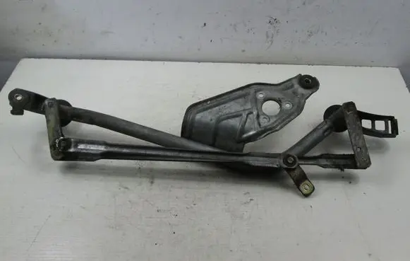 Nissan Almera Tino Front wiper linkage 