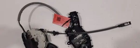 Volkswagen Golf VII Rear door lock 5K4839015R 510837811D
