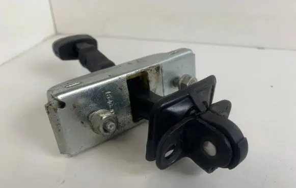 Saab 9-3 Ver2 Front door check strap stopper 12778752