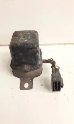 Toyota Land Cruiser (BJ70) Voltage converter inverter 2770015030