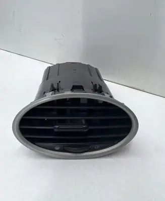 Ford Focus Dash center air vent grill 4M51014L21AD 4AM51A014L21BC