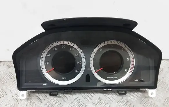 Volvo XC60 Speedometer (instrument cluster) 31270907