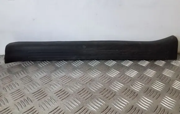 Nissan Juke I F15 Front sill trim cover 769B41KA0A