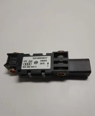 Audi A4 S4 B6 8E 8H Airbag deployment crash/impact sensor 8E0959643A