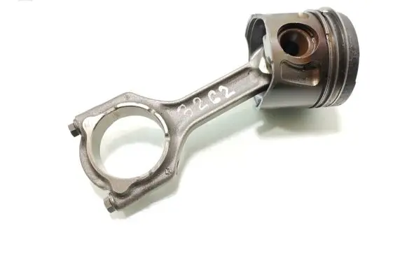 Opel Insignia A Piston with connecting rod 