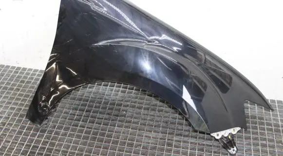 Mitsubishi Outlander Fender