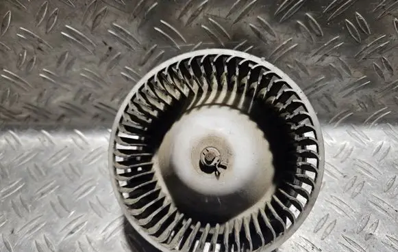 Mitsubishi Galant Heater fan/blower 1940000390