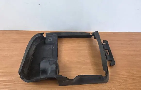 Peugeot 308 Intercooler air channel guide 9677363980