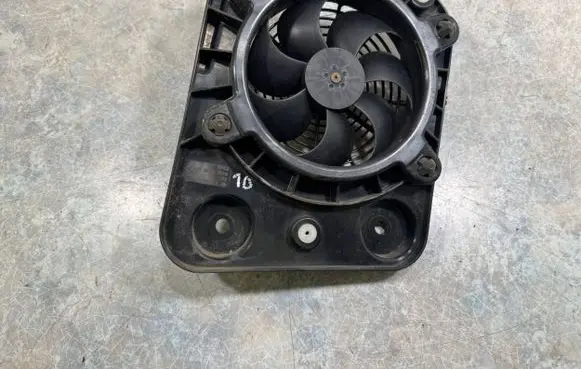 BMW i3 Electric radiator cooling fan 8608033 12866310