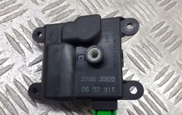 Honda FR-V A/C air flow flap actuator/motor 2S98030820