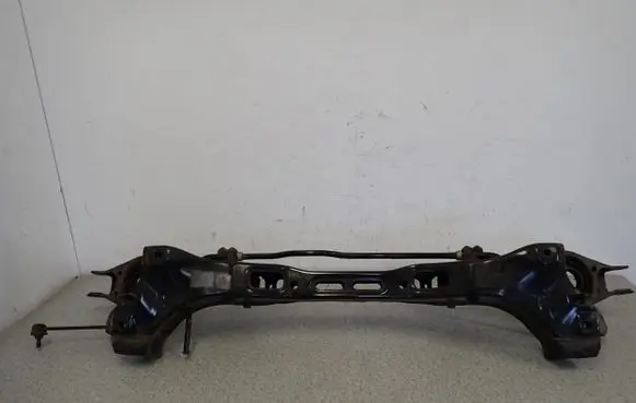 Hyundai i30 Rear beam 