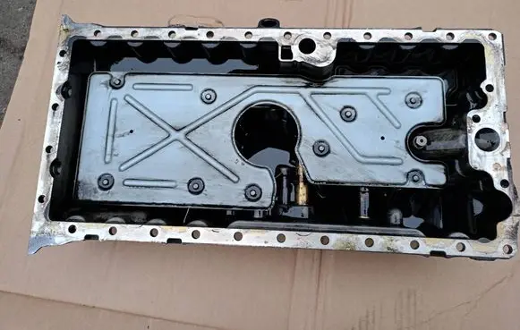 Volvo XC90 Oil sump 8631507
