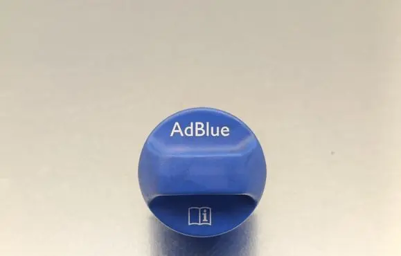 Peugeot 5008 II Adblue tank cap 9813850980