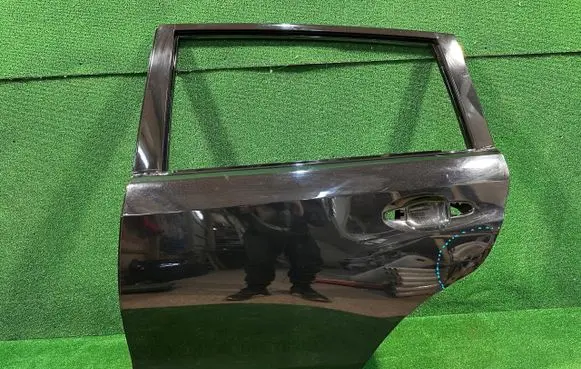 Rear door