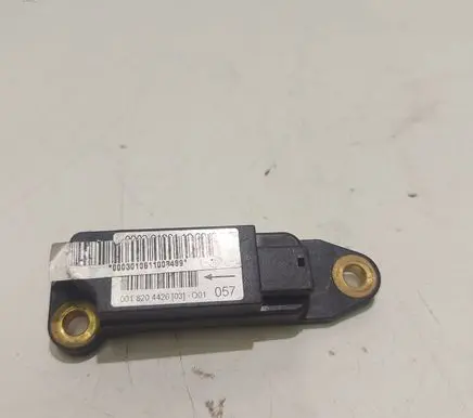 Mercedes-Benz C W203 Airbag deployment crash/impact sensor 0018204426