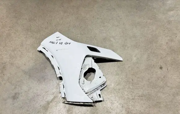 Audi Q4 Sportback e-tron Front bumper corner part panel trim 89A807438