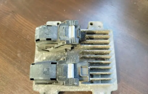 Opel Corsa D Engine control unit/module 55577847
