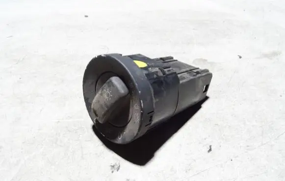 Audi A4 S4 B6 8E 8H Light switch 8E0941531A