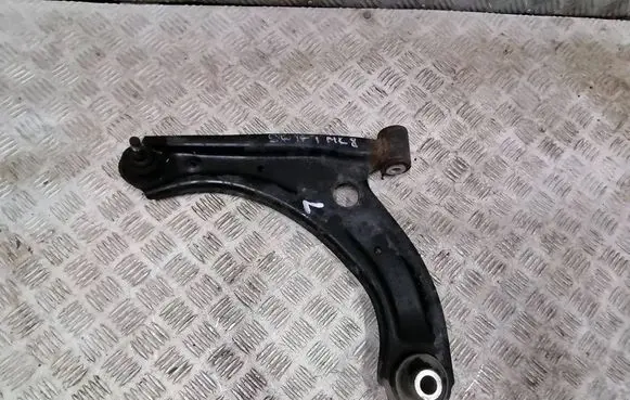 Suzuki Swift III Front lower control arm/wishbone 
