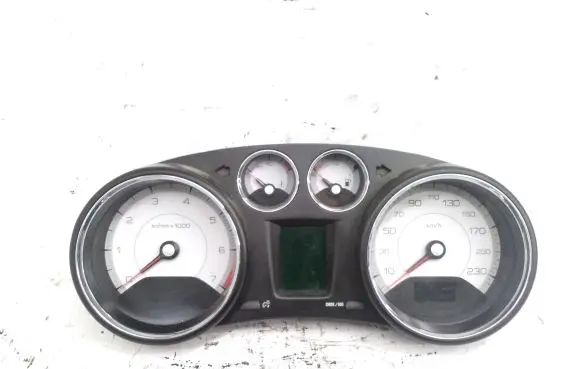 Peugeot 308 SW Speedometer (instrument cluster) 9665107580