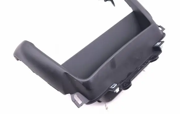 Hyundai Kona I Dashboard storage box/compartment 84731J9RA0