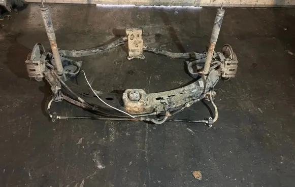 Mercedes-Benz B W245 Rear subframe 1693500500 F000055691