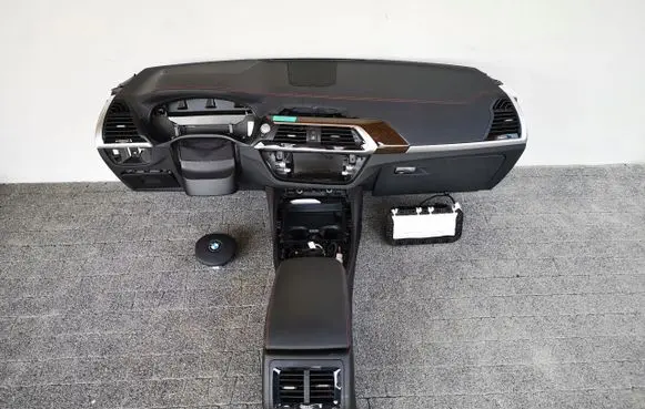 BMW X3 G01 Dashboard QUA290125KONSOLA5