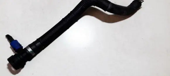 Land Rover Discovery Sport Engine coolant pipe/hose GJ328B504AA