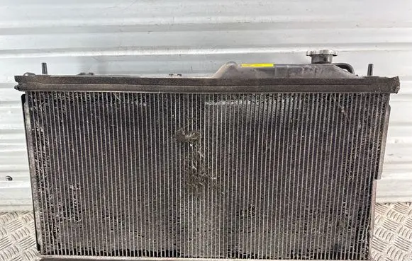 Subaru Legacy Radiator set 