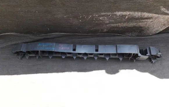 Renault Kangoo II Front bumper foam support bar 