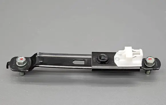 Peugeot 4007 Seat belt adjustment rail 63020B