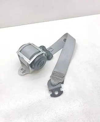 Opel Corsa D Rear seatbelt 13251320