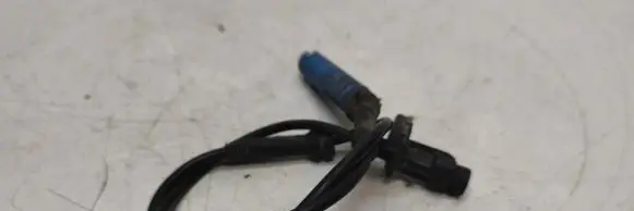 BMW 5 E39 ABS brake wheel speed sensor