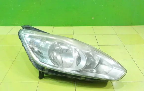 Ford Grand C-MAX Headlight/headlamp AM5113W029BE