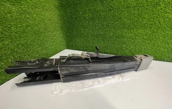 Volkswagen II LT Third row seat belt 560739000
