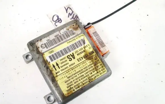 Mitsubishi Carisma Airbag control unit/module mr158433 0285001127