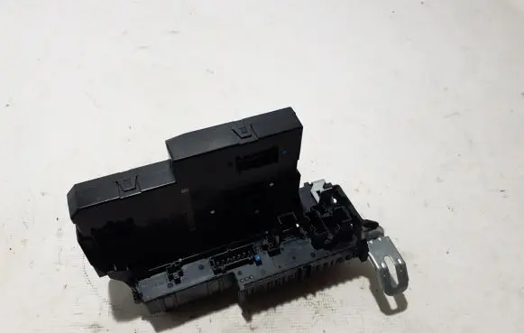 Mercedes-Benz E W212 Fuse module A2129009822