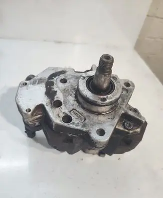 Renault Master II Fuel injection high pressure pump 0445010033