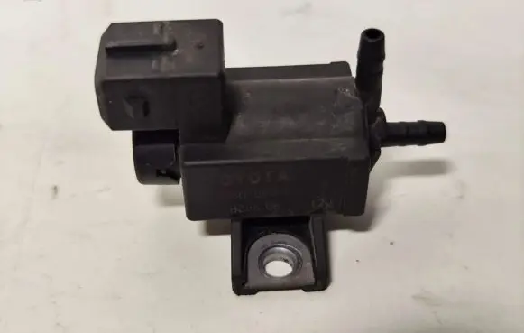 Toyota Auris 150 Turbo solenoid valve