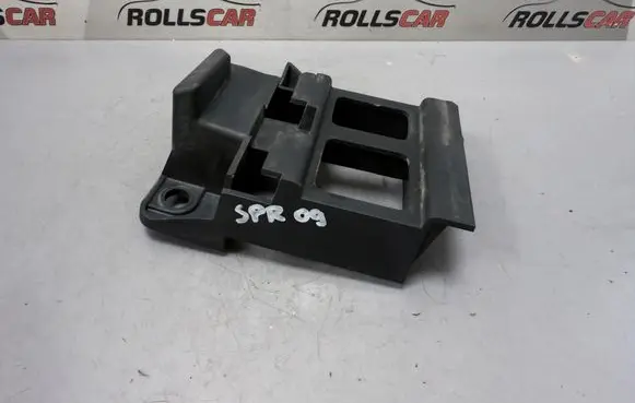 Mercedes-Benz Sprinter W906 Front bumper mounting bracket A9068850263