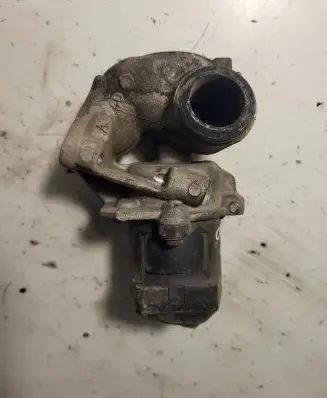 Citroen C3 EGR valve EN48000