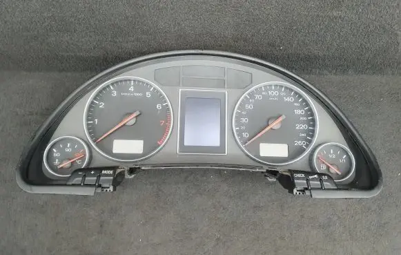 Audi A4 S4 B6 8E 8H Speedometer (instrument cluster) 8E0920900H RB4