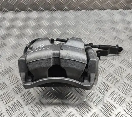Volvo XC40 Front brake caliper 32329522