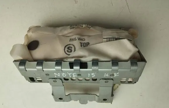 Nissan Note (E12) Passenger airbag 0589-P1-000197