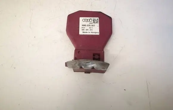 Audi A4 S4 B9 Antenna control unit 4M0035507
